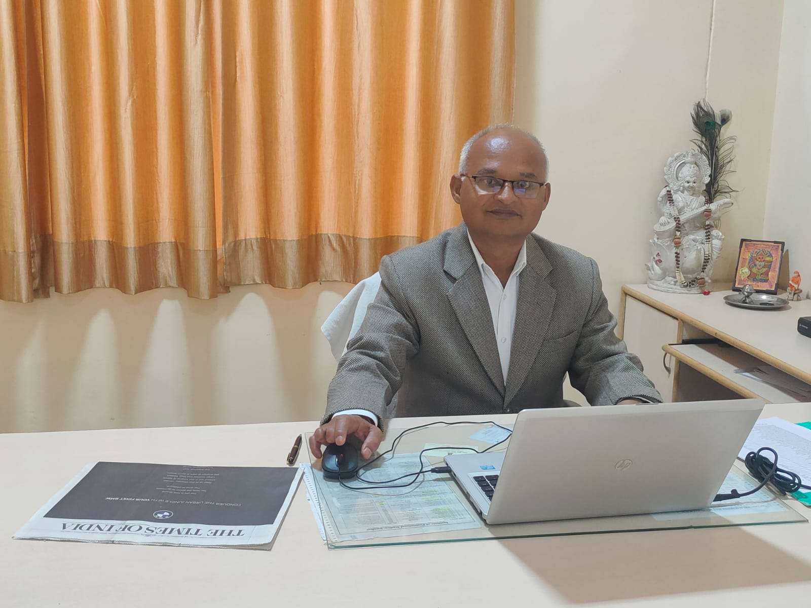Dr. Umesh Sharma